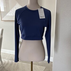 NWT Athleta Crop Rashguard